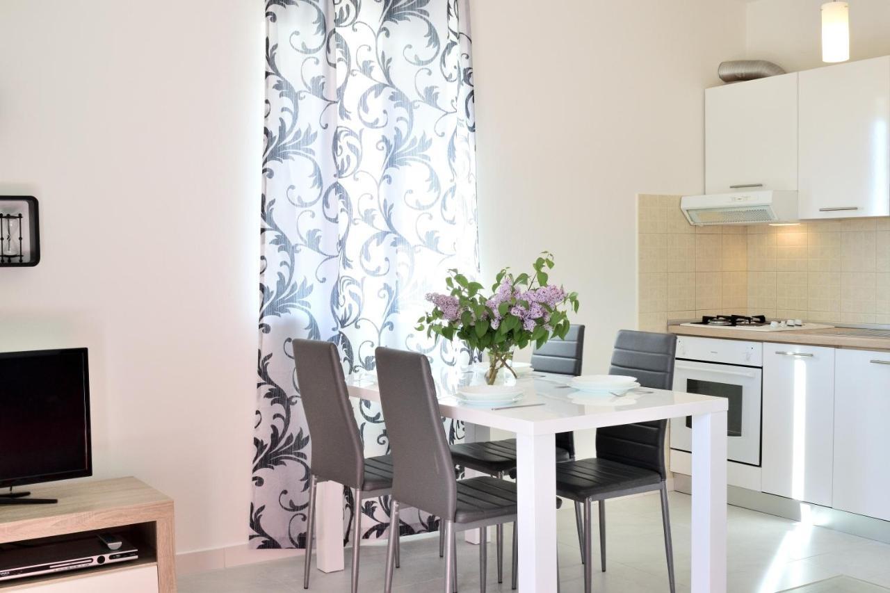 אומאג Apartment Domus Lauri מראה חיצוני תמונה